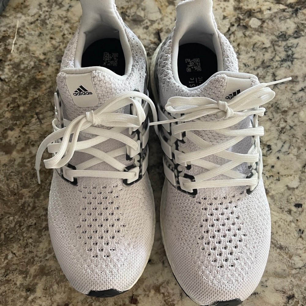 Ultraboost Adidas sneakers 7/12